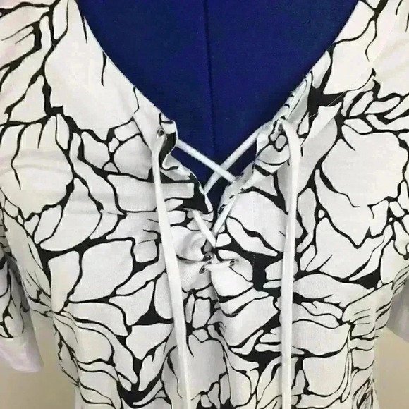 LIZ Claiborne Size S Short Sleeve - Picture 3 of 7